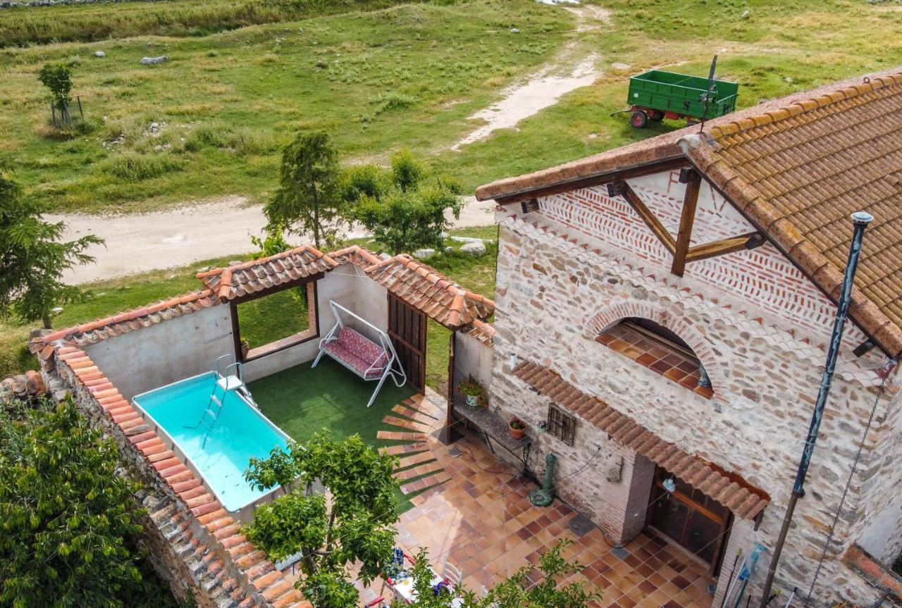 Villa La Casa Del Buho Santa Maria la Real de Nieva Exterior foto