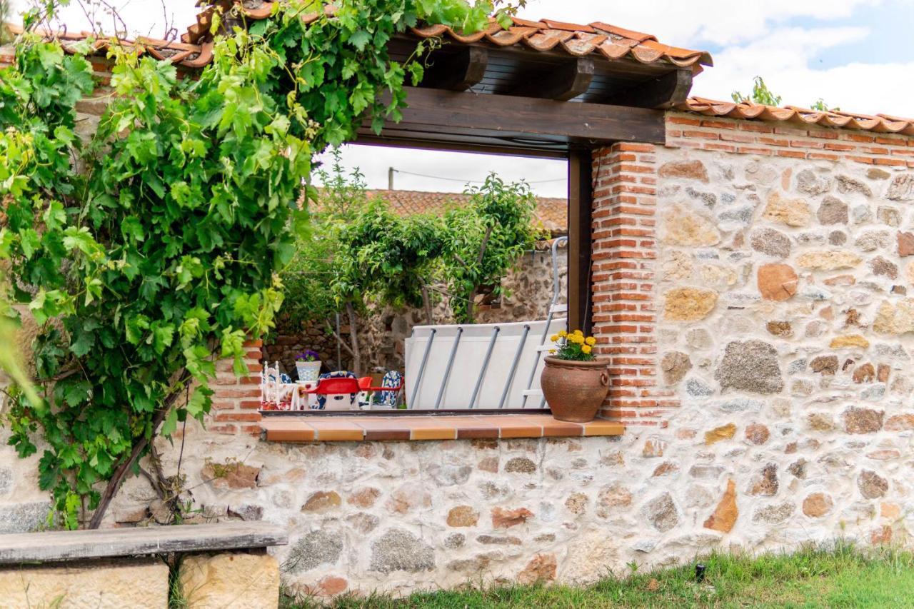 Villa La Casa Del Buho Santa Maria la Real de Nieva Exterior foto